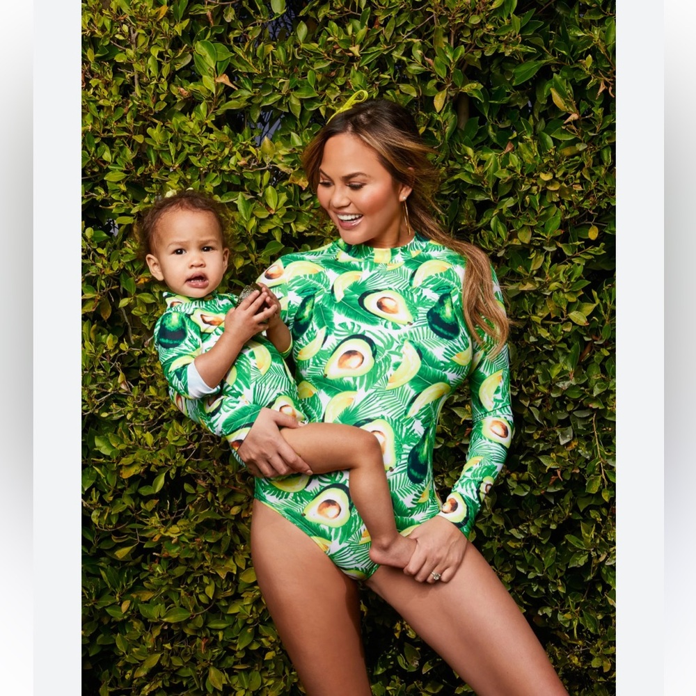 Mott50 long sleeve one piece Avocado